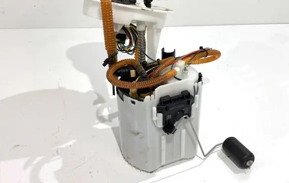 Volvo S90, V90 In-tank fuel pump 31465817