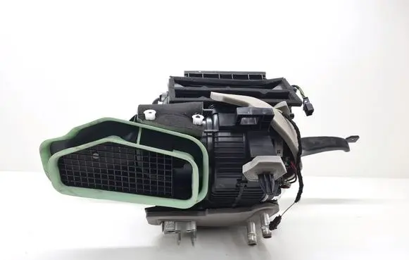 Opel Astra L Interior heater climate box assembly 9837790880