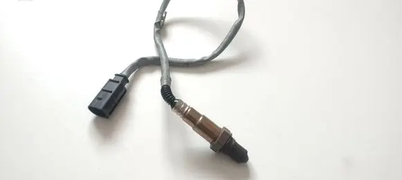 Mercedes-Benz C W204 Lambda probe sensor A0075421618