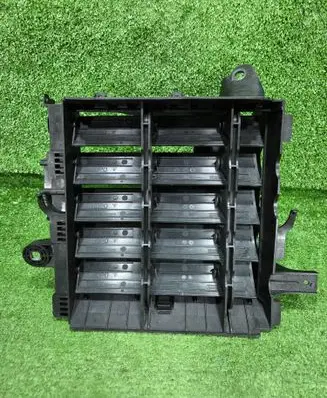 Porsche Cayenne (9Y0 9Y3) Intercooler air channel guide 9Y0122355E