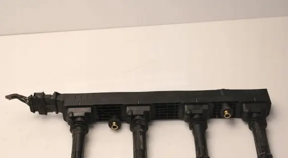 Opel Zafira B High voltage ignition coil 90424480