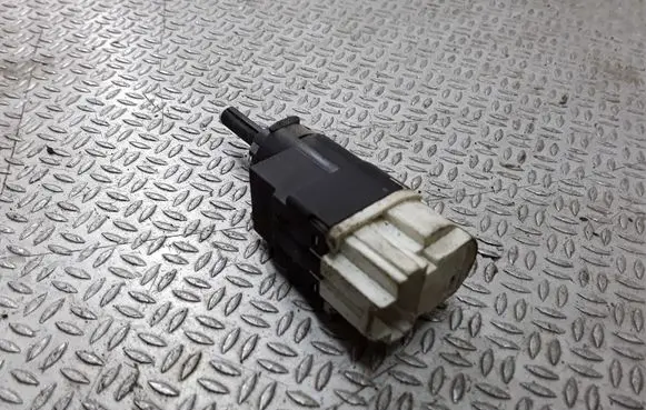 Dacia Sandero Brake pedal sensor switch 253206170R