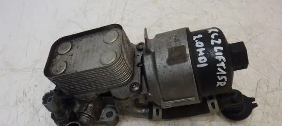 Peugeot RCZ Oil filter mounting bracket 