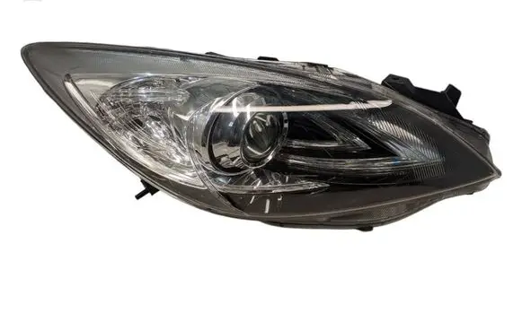 Mazda 3 II Headlight/headlamp BBM551030