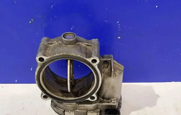Mercedes-Benz GL X164 Throttle valve A6290900170 0281002714