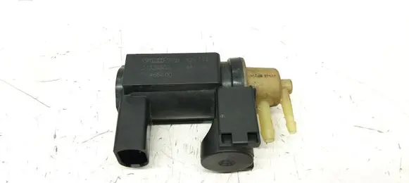 Volvo V40 Vacuum valve 31339808