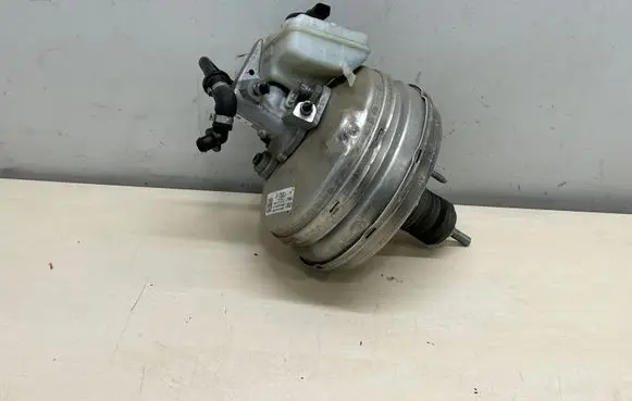 Audi A8 S8 D4 4H Master brake cylinder 4H0612103C