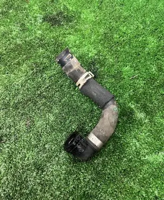 BMW X5 G05 Engine coolant pipe/hose 9398818