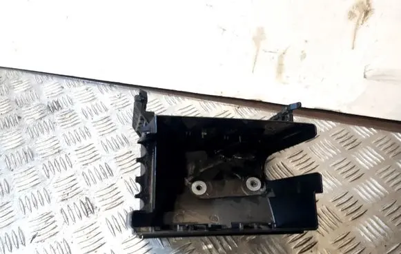 Volkswagen Jetta VI Fuse box cover 5C0907361G