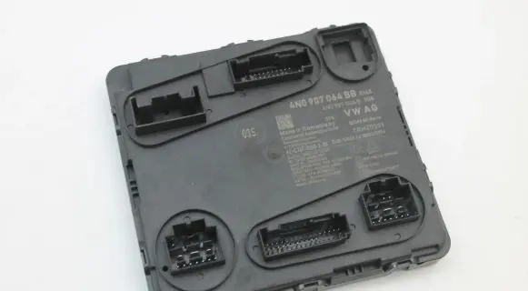 Audi A6 S6 C8 4K Central body control module 4N0907064BB