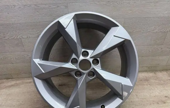 Audi Q3 F3 R19 alloy rim 83A601025N