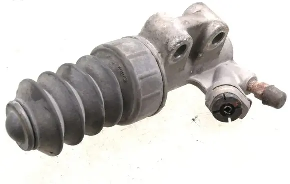 Mazda 5 Clutch master cylinder 3M517A508BD