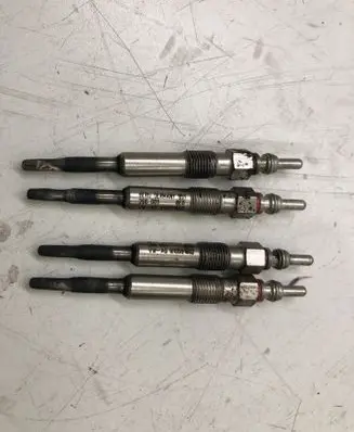 Skoda Octavia Mk2 (1Z) Glow plug N10591602 266001BEO
