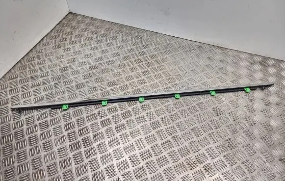 Honda CR-V Other front door trim element