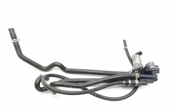 Mercedes-Benz S W220 Coolant heater control valve 2208300084 A2208300084