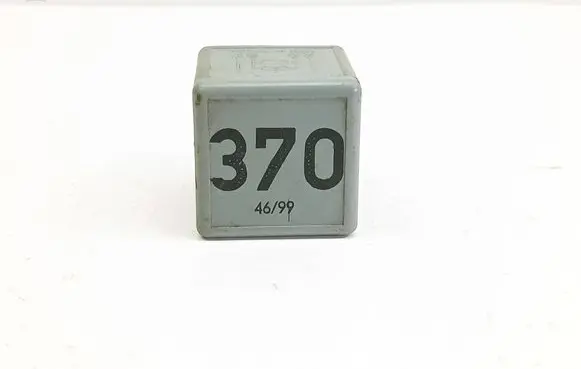 Audi A4 S4 B5 8D Other relay 8D0951253 V23134J52X300