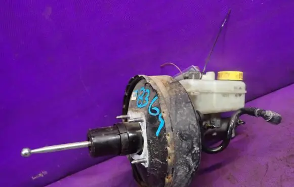 Skoda Fabia Mk2 (5J) Brake booster 6Q1614105AH