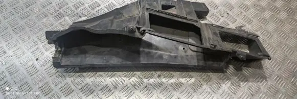 Mercedes-Benz CLS C218 X218 Wiper trim A2128300144