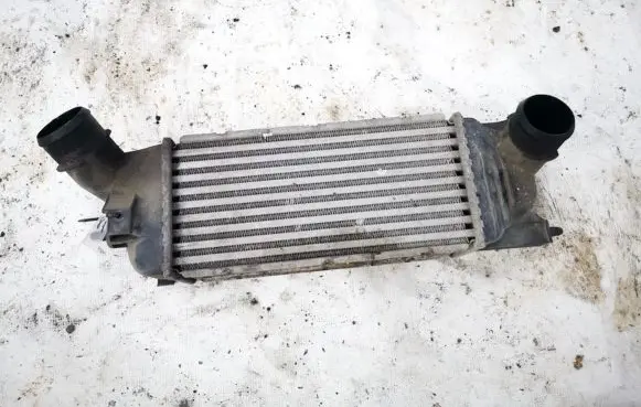 Peugeot 407 Intercooler radiator 9645682880 874823nk