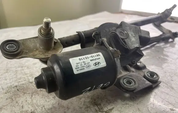 Hyundai Getz Front wiper linkage and motor 981101c110 035418590