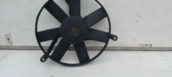 Volkswagen Polo III 6N 6N2 6NF Radiator cooling fan shroud