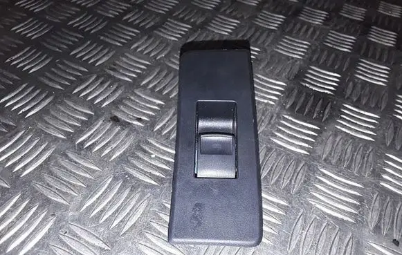 Toyota Verso Electric window control switch 848100F030