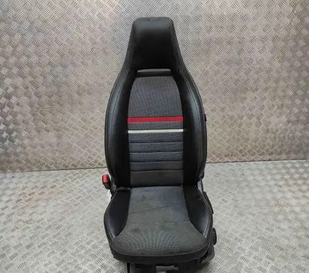 Mercedes-Benz A W176 Front driver seat A0009106808