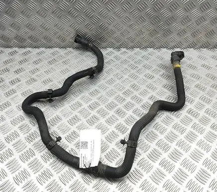 Peugeot 3008 II Engine coolant pipe/hose 9822190980