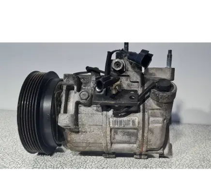 Volvo XC70 Air conditioning (A/C) compressor (pump) 31291136