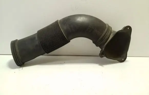 Iveco Daily 5th gen Air intake duct part 5801317091 5801317089