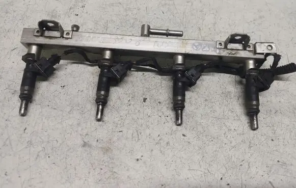 BMW 3 E46 Fuel injectors set 