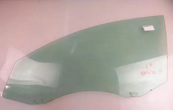Volkswagen PASSAT B6 Front door window glass four-door 