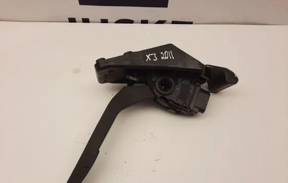 Jaguar XJ X351 Accelerator throttle pedal 9X239F832BA AW939F836BA