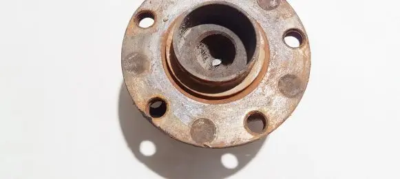 Audi A6 S6 C6 4F Rear wheel hub