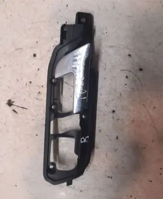 Volkswagen Polo Front door interior handle 600837174C