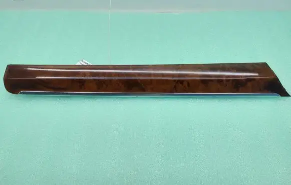 Audi Q7 4L Front door trim bar 4L0867410