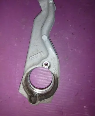 Opel Crossland X Driveshaft support bearing bracket 9801150380