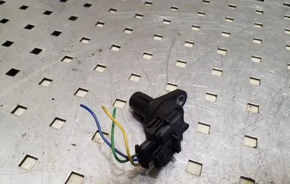 Honda CR-V Camshaft position sensor 0281002906