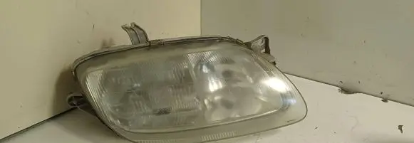 Mazda 323 Headlight/headlamp 11061732