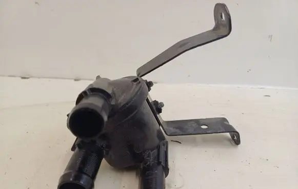 Volvo XC60 Electric auxiliary coolant/water pump 31368211