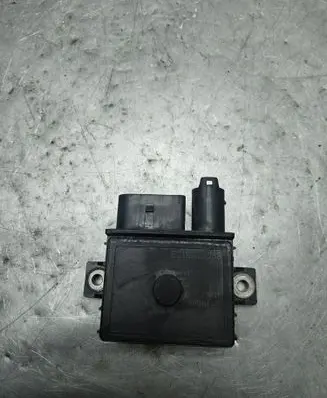 BMW 3 E90 E91 Glow plug pre-heat relay E2110022358 0007166749 0522120701