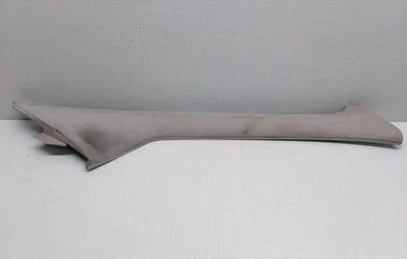 Mitsubishi Space Wagon Other sill/pillar trim element MR283568