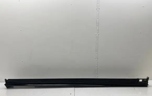 Mazda CX-30 Sill DFR551P41