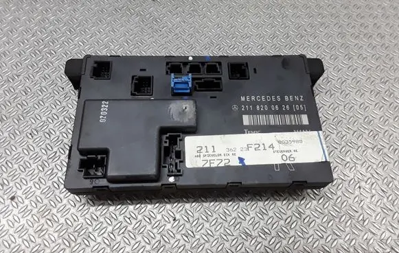 Mercedes-Benz E W211 Door control unit/module 2118200626