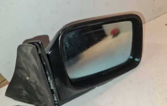 BMW 5 E34 Front door electric wing mirror E10117111 19045301
