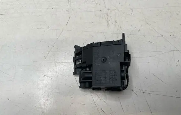 BMW 3 E92 E93 Central locking motor 7150174