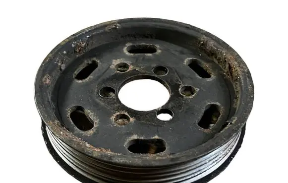 Volkswagen Golf IV Power steering pump pulley 038145255A