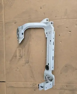 Jaguar XE Headlight/headlamp mounting bracket GX73-13N079