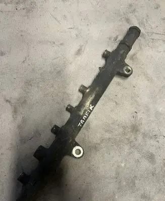 Renault Trafic II (X83) Fuel main line pipe