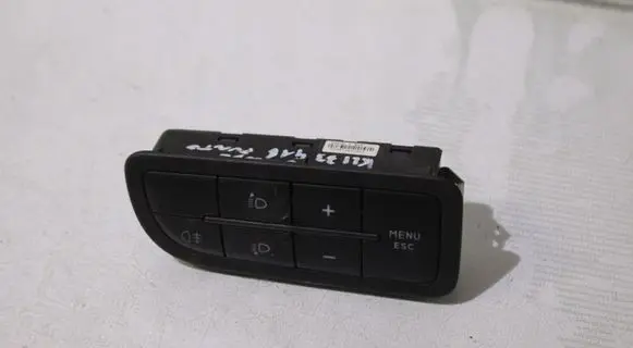 Fiat Grande Punto Headlight level height control switch 735367268